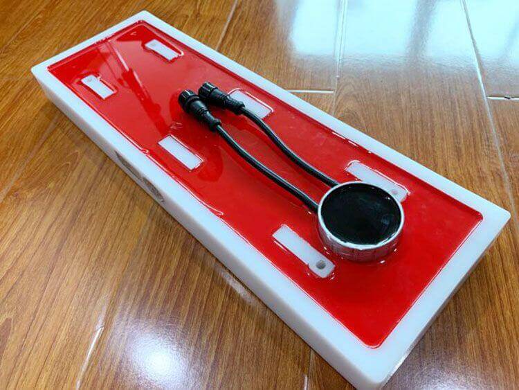 子程自主研發(fā)設(shè)計(jì)-智慧斑馬線產(chǎn)品 子程自主研發(fā)設(shè)計(jì)-智慧斑馬線產(chǎn)品